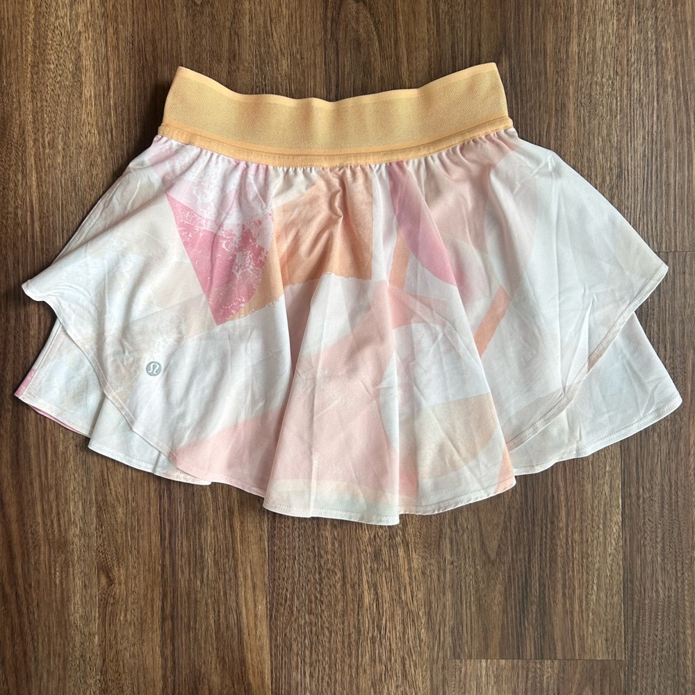 LULULEMON Court Rival High-Rise Skirt Built-In Shorts Garrogeo Multi Skort Sz 2 - Picture 14 of 15